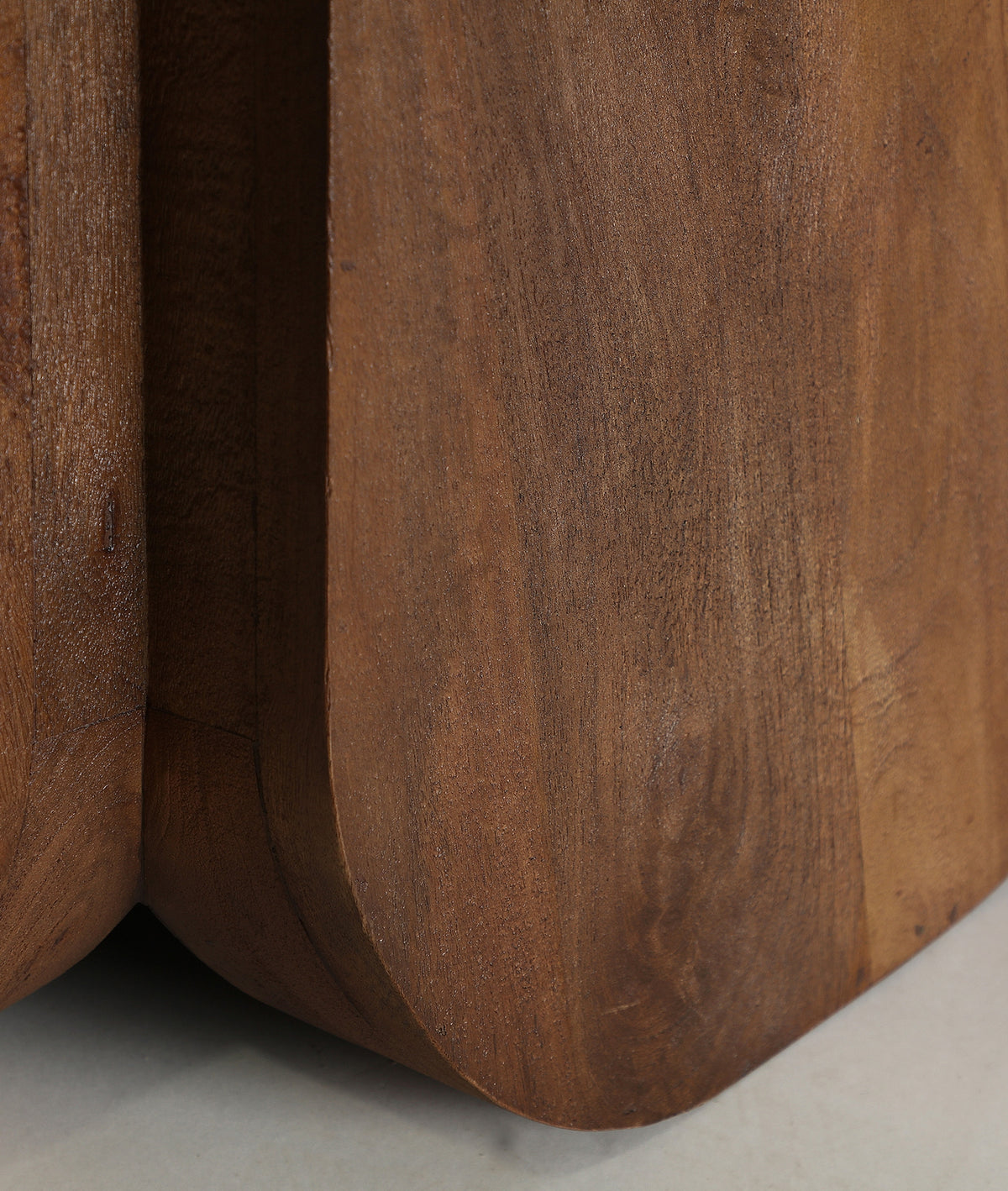 Mesa de comedor Yara